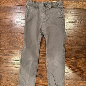 LIMITED EDITION SIZE 7 GAP KIDS SLIM KHAKI PANTS